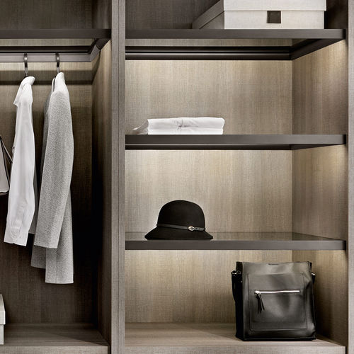 Wandmontiertes Regal - EXCESSORIES - SALICE - modern / Metall / Glas