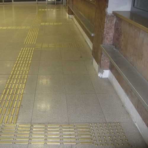 Taktiles Bodenleitsystem / mit Blindenleitsystem - KHR - OLEJÁR spol. s r.o. - Edelstahl