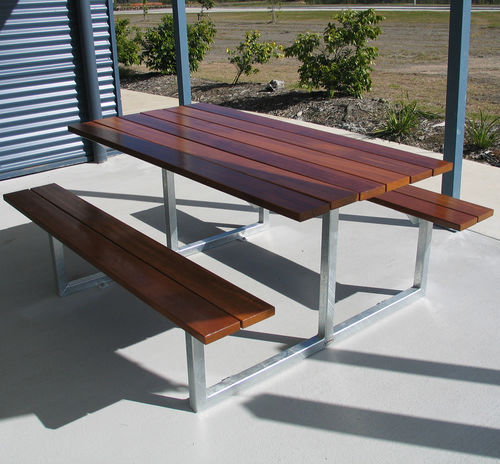 Moderner Picknicktisch - PT03  - Urban Fountains and Furniture - Holz / Gestell aus Metall / rechteckig