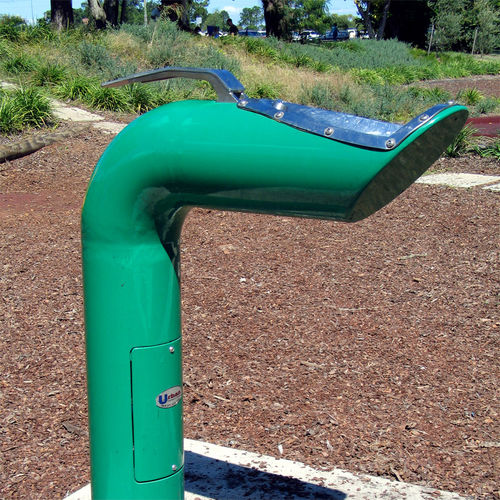 Trinkbrunnen für Außenbereich - APOLLO 400  - Urban Fountains and Furniture - Metall / für öffentliche Bereiche / für Schulen
