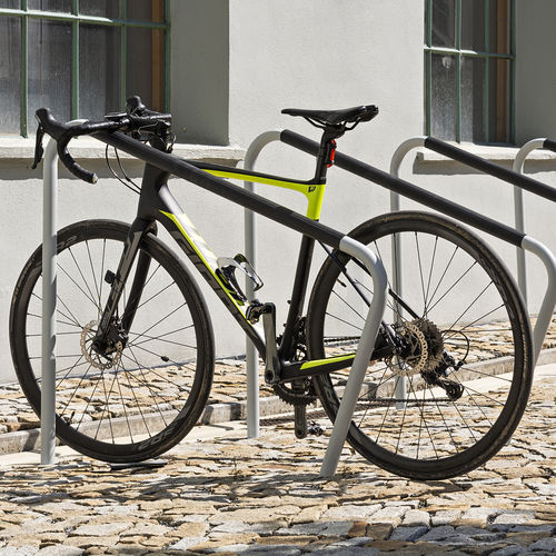 Bodenstehende Fahrradstütze - BIKEME - STREETPARK s.r.o. - für öffentliche Bereiche / galvanisiertem Stahl / für professionellen Einsatz
