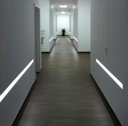 Wandmontiertes Beleuchtungsprofil - SLC R10-F - The Light Group - für Deckenmontage / LED / für Gewerbegebrauch