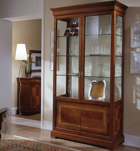Klassische Vitrine - D 202 - MOLETTA MOBILI - Glas / Kirschbaum / mit Schwingtüren