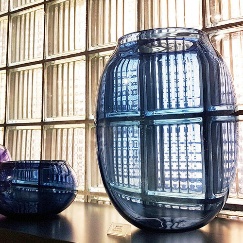 Moderne Vase - AZURA™: TALL  - Amel Chamandy® Designs - geblasenes Glas / handgefertigt / blau