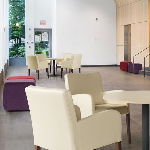 Moderner Besucherstuhl - GONCA - Flekssit Office Furniture - für den Innenraum / Leder / Gestell aus Holz