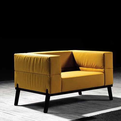 Moderner Sessel - MERRY - Flekssit Office Furniture - Stoff / Leder / Holz