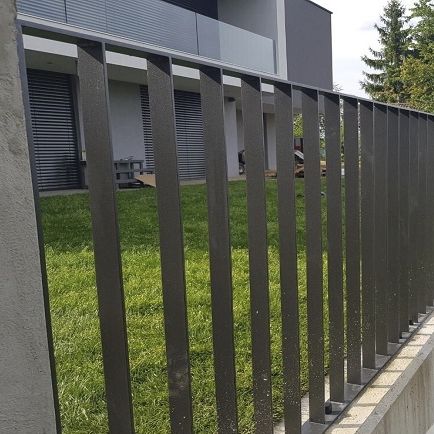 Zaun mit Stangen - VISIO SIMPLE - Ograje Kočevar - Garten / für öffentliche Bereiche / Stahl