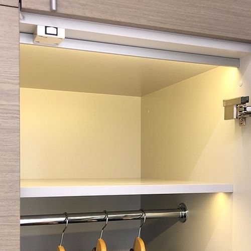Druckschalter - 8202 - Klus Design - Aufputz / modern / quadratisch