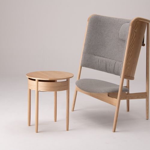 Moderner Beistelltisch - FLAN - CondeHouse - Esche / Gestell aus Esche / rund