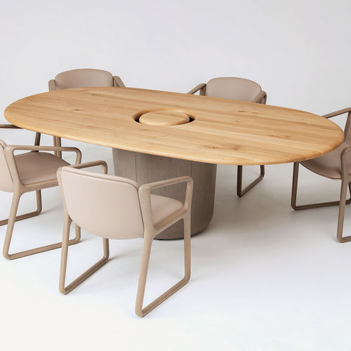 Moderner Esstisch - ONE - CondeHouse - Eiche / Gestell aus Buche / oval