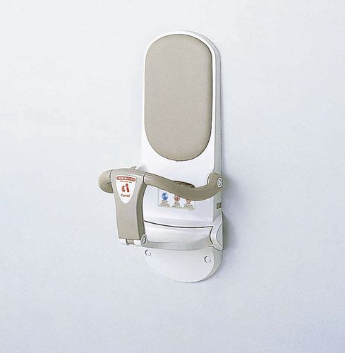 Stuhl / originelles Design - COMBI BABY KEEP SLIM W62 - CombiWith Corp - für den Innenraum / ABS / für Kinder