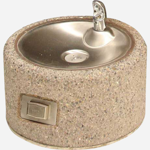 Trinkbrunnen für Hunde - GUT19-PF - murdock - mit Fußpedal / für Außenbereich / Beton