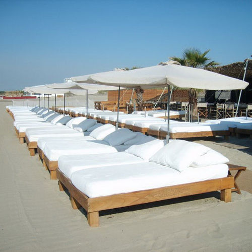 Moderne Sonnenliege - Effet - Beach Concept - Teakholz / für Strand / für Gewerbegebrauch