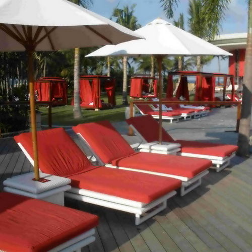 Moderne Sonnenliege - LEZARD - Beach Concept - Synthetikfaser / für Strand / für Gewerbegebrauch