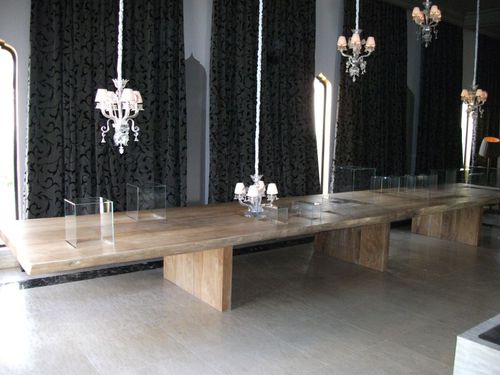 Moderner Tisch - NAMA - Beach Concept - Teakholz / Gestell aus Teakholz / rechteckig