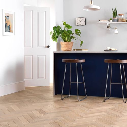 Massivparkett - NOBLESS SABLE - Décoplus Parquets - Eiche / Herringbone / geölt