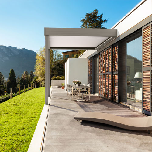 Selbsttragende Pergola - PIN&Egrave;DE - Volets Thiebaut - angebaut / thermolackiertes Aluminium / mit orientierbaren Lamellen