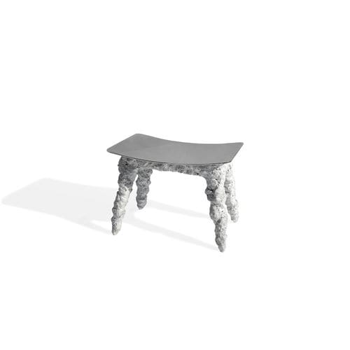 Industriedesign-Hocker - BLADE  - HESSENTIA | Cornelio Cappellini - Metall / Gestell aus Beton / handgefertigt