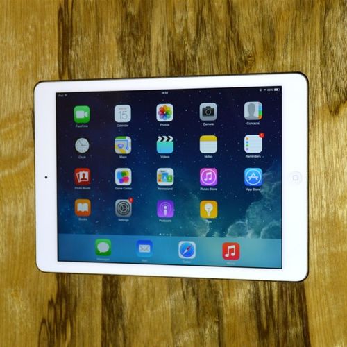 Wandmontierter iPad®-Ständer - 002-1-615 - Wall-Smart - für Privatgebrauch / für Gewerbegebrauch / horizontal