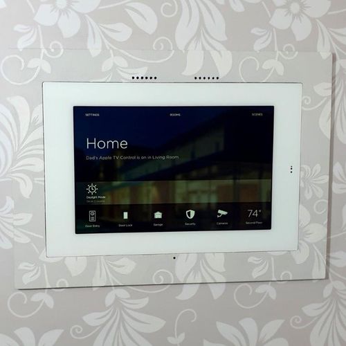 Wandmontierter Halter für Touchscreen - 10-01-438-WO - Wall-Smart - für Gewerbegebrauch / für Privatgebrauch / modern