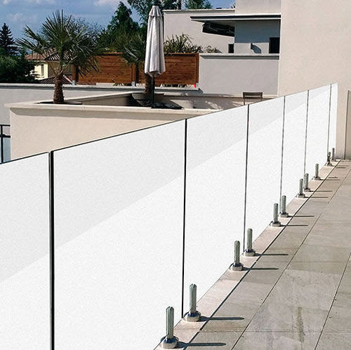 Glas-Windschutzwand - PACIFIC  - AQUATIC SERENITY