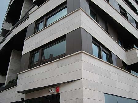 Paneel-Fassadenverkleidung - BLANCO RIBERA® - ARENISCAS STONE - Naturstein / Kalkstein / matt