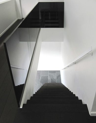 Steinstufenbelag - NATURAL STONE - BLACK SLATE - BELTRAMI NV