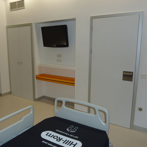 Tür für Innenbereich - Puertas Dayfor SL - Holz / Aluminium / Schiebe