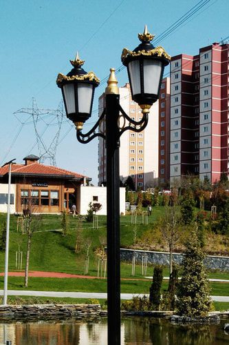 Garten-Lichtmast - ORION - Light34 Lighting - klassisch / Aluminium / LED