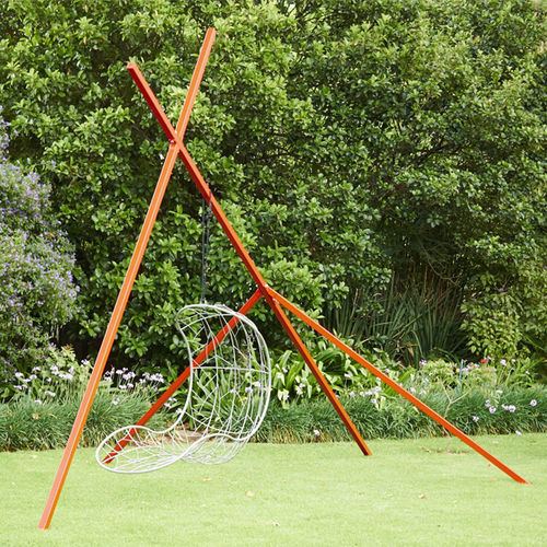 Moderner Hängender Stuhl - SCULPTURAL - Studio Stirling - für Außenbereich / für den Innenraum / Stahl
