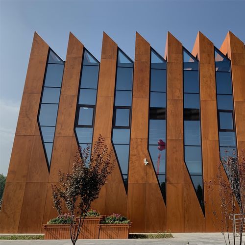 Paneel-Fassadenverkleidung - DEBO HUWAI-HPL™ Compact Exterior Nature Wood01 - DEBO - HPL / mit Montageclip / nachhaltig