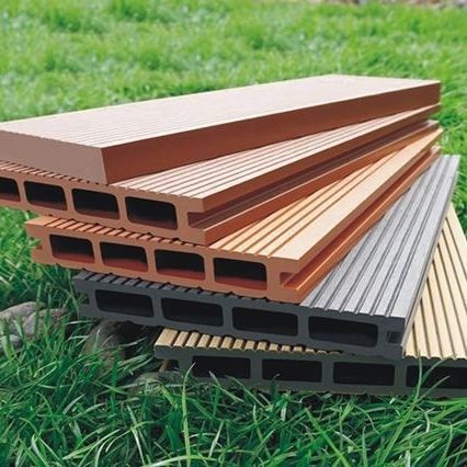 Verbundholzterrassendiele - GUOLONG TECHNOLOGY CO.,LTD - Holzoptik / gerillt / rutschfest
