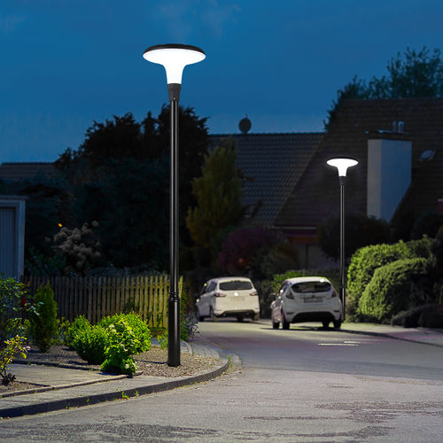 Garten-Lichtmast - ZITA - Innovations On Line Products - modern / Metall / LED