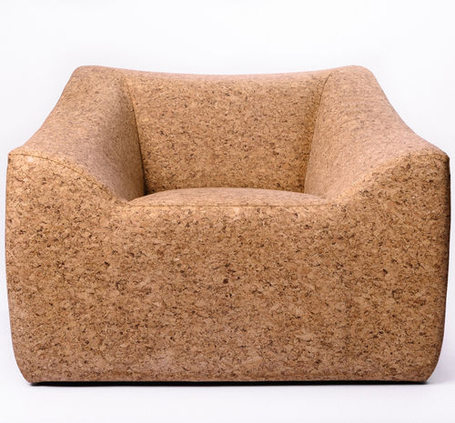Moderner Sessel - BLOCK - CREATIVE-CORK - Kork / Kork / mit Armlehnen