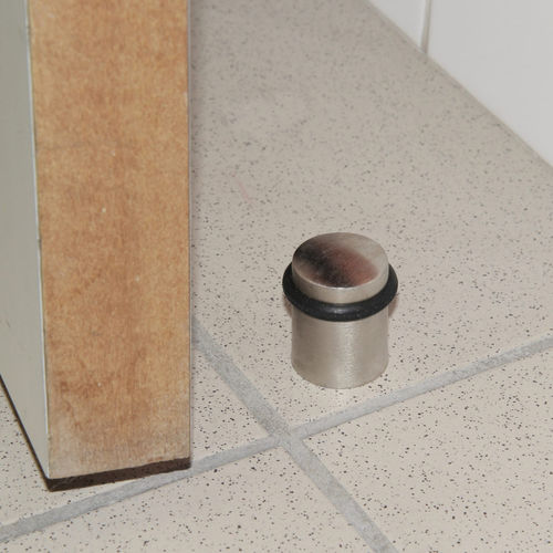Schwarzer Türstopper - 00822/19V - cadap