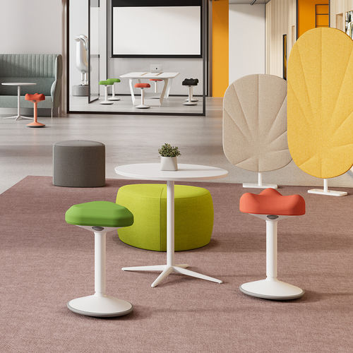 Moderner Barhocker - R06 - Foshan Orcco Furniture Co., Ltd. - Schaumstoff / Gestell aus Nylon / mit Mittelfuß