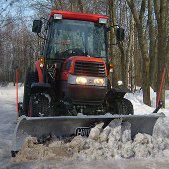 Schneepflug mit Hydraulikmotor - SNOWSTRIKER™ STR - HillTip