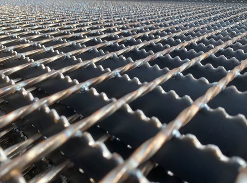Stahl-Gitterrost - Emmegi spa - galvanisiertem Stahl / aus elektrogeschweißtem Stahl / für Übergang
