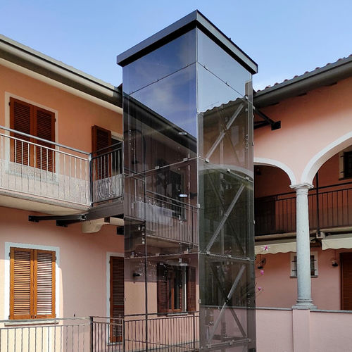 Aufzug für Außenbereich - Suite - NOVA Elevators - elektrisch / hydraulisch / für Privathaushalt