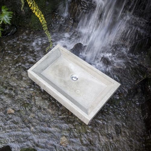 Aufsatzwaschbecken - VERVO - CRÉER s.r.o. - Beton / handgefertigt / rechteckig