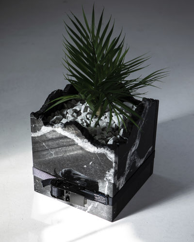 Vase / originelles Design - Frammento - Pistore Marmi - Marmor / handgefertigt / Tisch