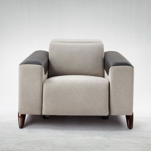 Moderner Relaxsessel - POLARIS - KARLSSON SEATING LTD. - Leder / Stoff / mit Fußstütze