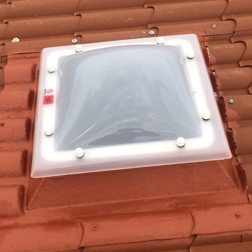 Oberlicht für Dach - CLARABOYA-TAS - TRANSFORMADOS Y ACCESORIOS DEL SUR, S.L - Rauchabzug / für Lüftung / elektrisch