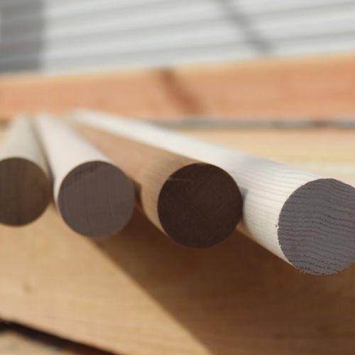 Holzträger - Woodspars - rund / für Schreinerwerkstatt / für Absperrungen