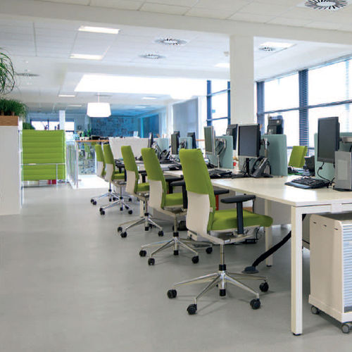 Vinyl-Bodenbelag - TARASAFE PLUS - Gerflor - Contract Sport & Contract Flooring - für den Innenraum / für Empfangsbereich / für Feuchträume