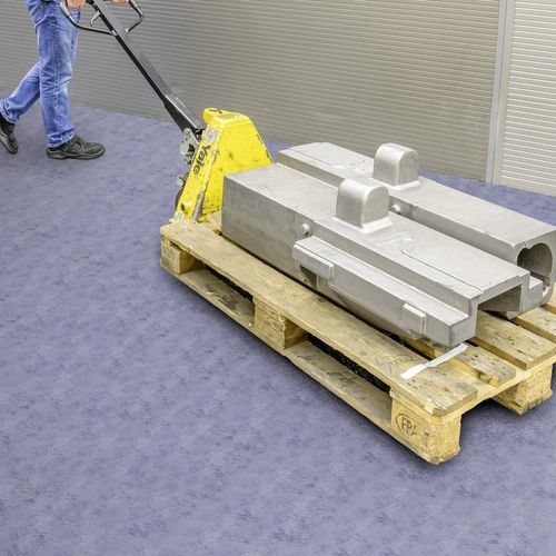 Linoleum-Bodenbelag - DLW LINODUR  - Gerflor - Contract Sport & Contract Flooring - für den Innenraum / für starke Begehung / Industrie