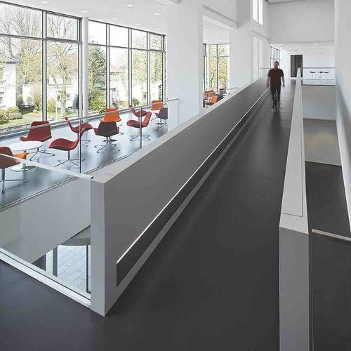 Linoleum-Bodenbelag - MARMORETTE  - Gerflor - Contract Sport & Contract Flooring - für den Innenraum / für starke Begehung / Contract