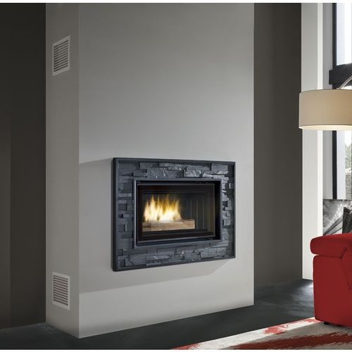Holzkamin - GRAPHITE - Cheminées de Chazelles - Einbau / Einseitig / geschlossen