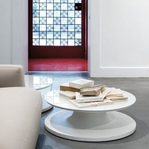 Moderner Couchtisch - SWING - Tisettanta - lackiertes Glas / Polyurethan / Gestell aus Polyurethan