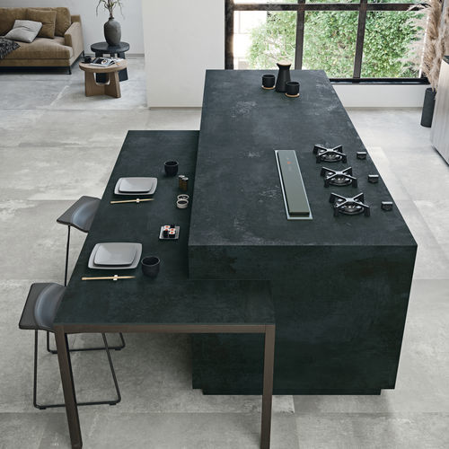Feinsteinzeug-Arbeitsplatte - COVERLAM TOP DISTRITO - GRESPANIA CERAMICA - für Küche / sandfarben / grau